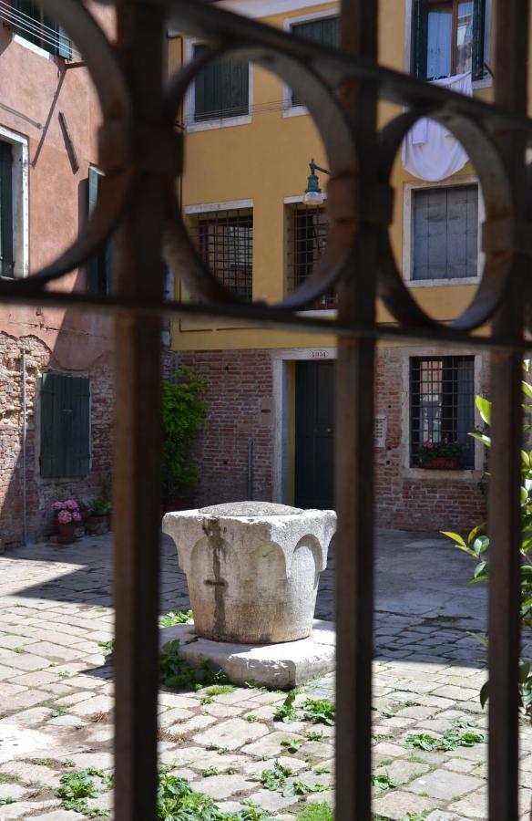 Castello 5888 B, Santa Marina, Calle Marcello, Canale Venice Exterior photo