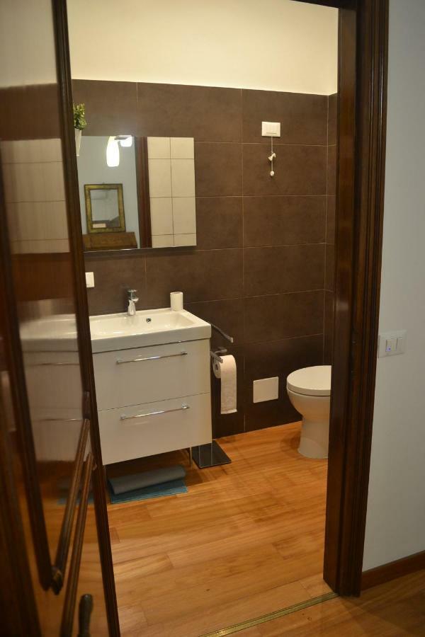 Castello 5888 B, Santa Marina, Calle Marcello, Canale Venice Exterior photo