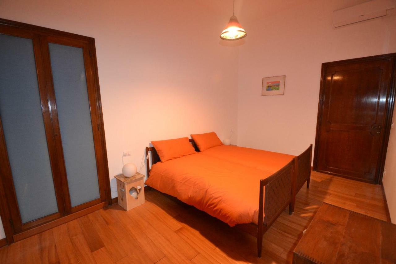 Castello 5888 B, Santa Marina, Calle Marcello, Canale Venice Exterior photo